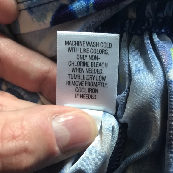 Dana Buchman Clmatis blue scoop neck with pull tie up side. Brand New Large - Picture 10 of 11